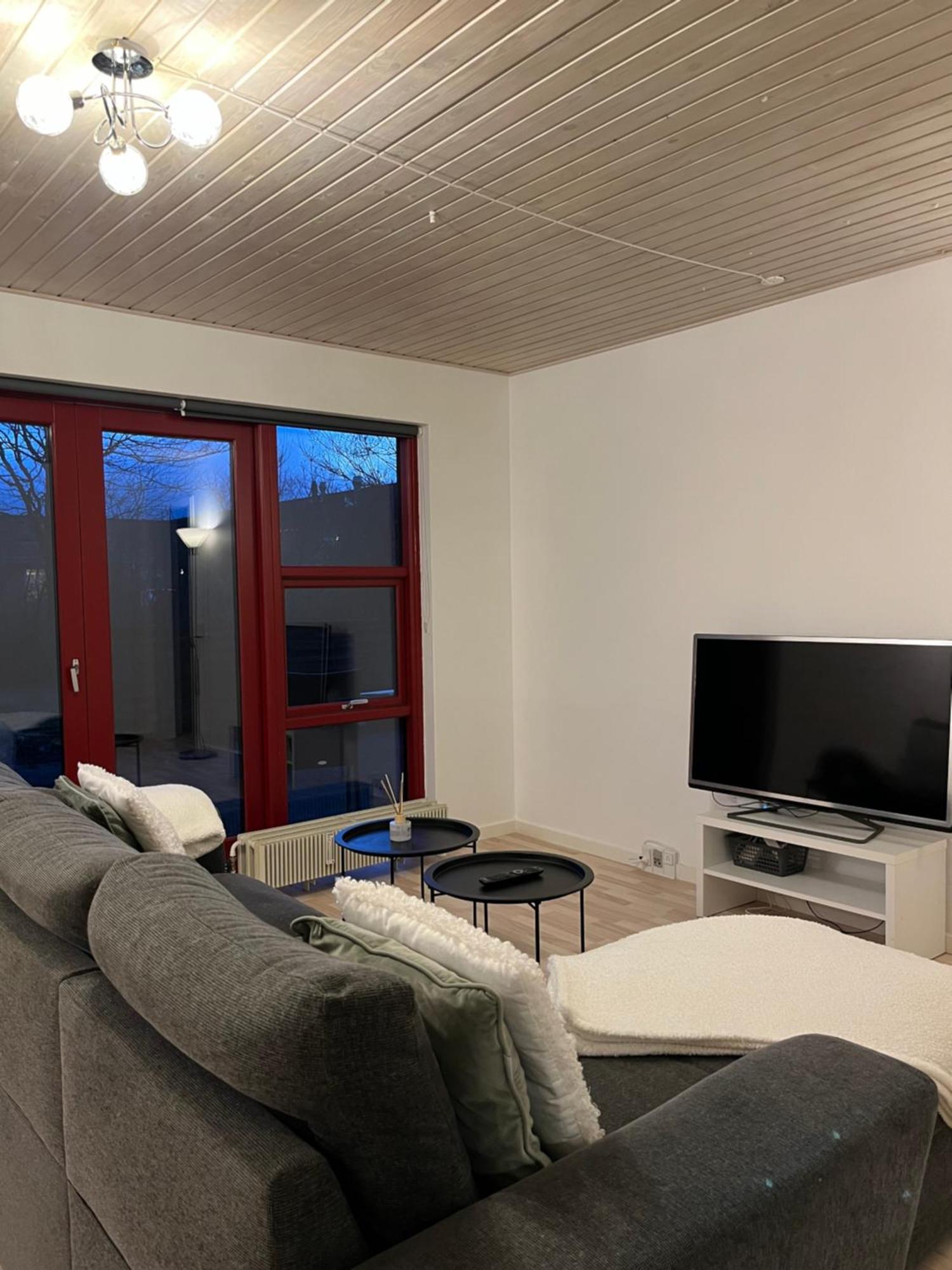 Apartment In 比隆 外观 照片