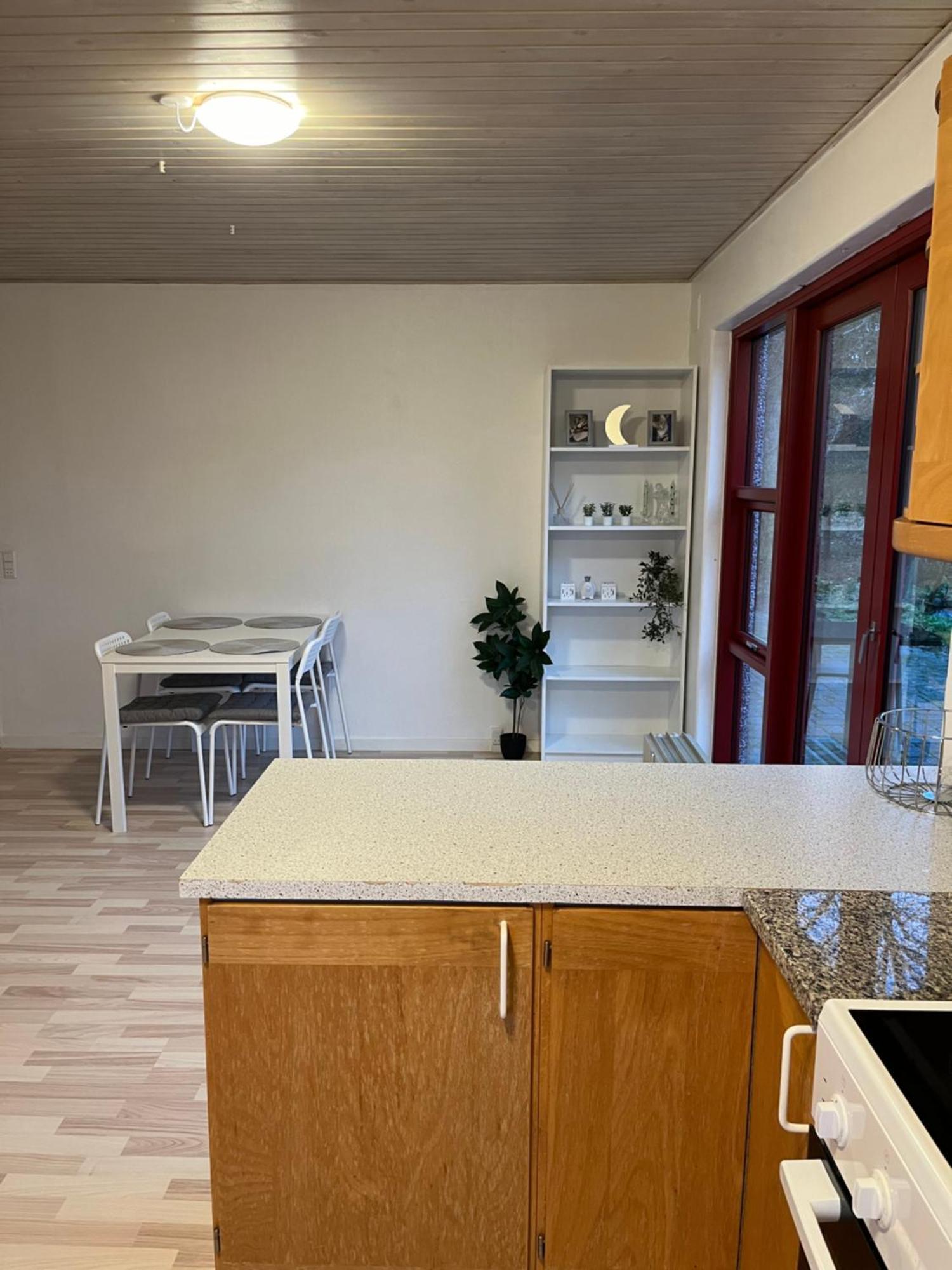 Apartment In 比隆 外观 照片